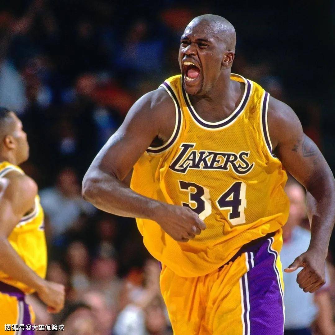 粤港澳逾300名青少年空手道选手同台竞技（粤港澳三地300多名青少年空手道选手同场角逐）