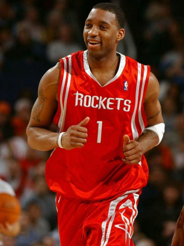 送别队长，浙江球迷打出两幅tifo致敬弗兰克（队长告别夜，浙江球迷以双TIFO致敬弗兰克）