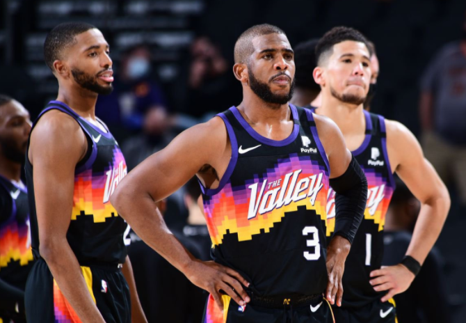 记者：阿隆索在训练前向全队讲话，批评球员态度问题（记者称阿隆索训练前面向全队发言，直批球员态度问题）