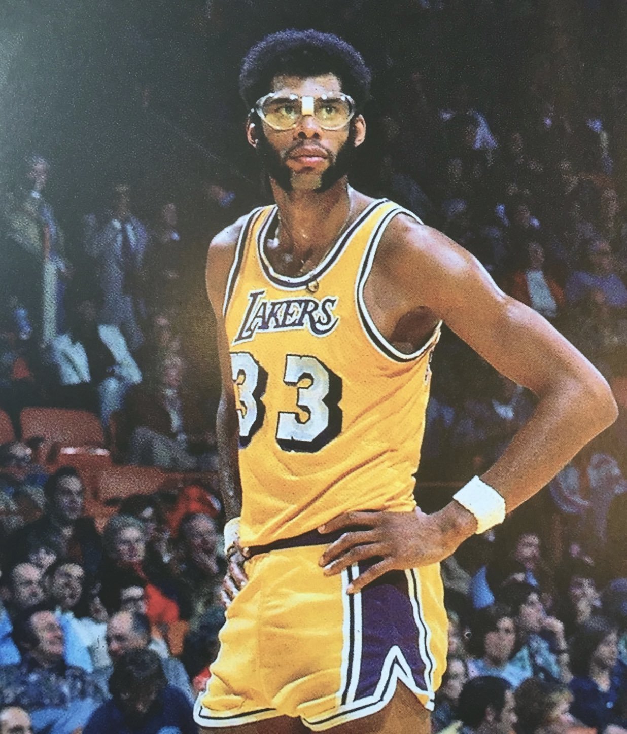 图拉姆：我还在恢复状态；萨拉赫？利物浦有很多人能改变比赛（图拉姆：状态仍在恢复；谈萨拉赫——利物浦不乏能改写比赛的球员）