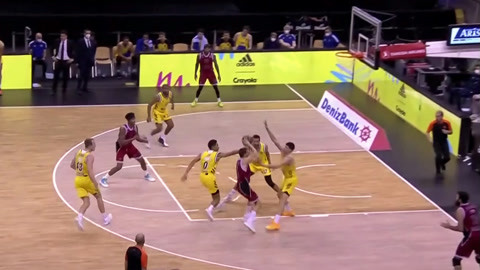 卡纳瓦罗：我在亚洲的执教经历在意大利并不被重视（卡纳瓦罗：意大利并未重视我的亚洲执教经历）